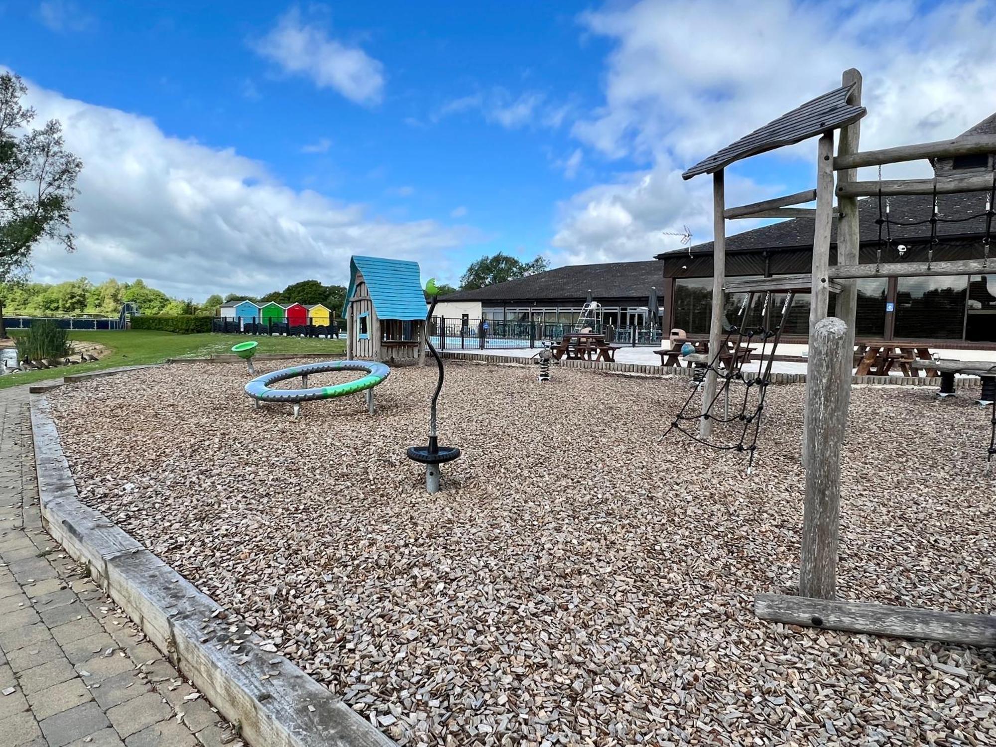 Cottontail Lodge - Hot Tub - Pet Friendly South Cerney Exterior foto